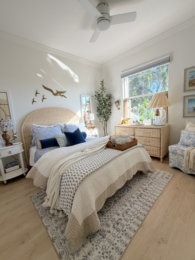 Guest bedroom