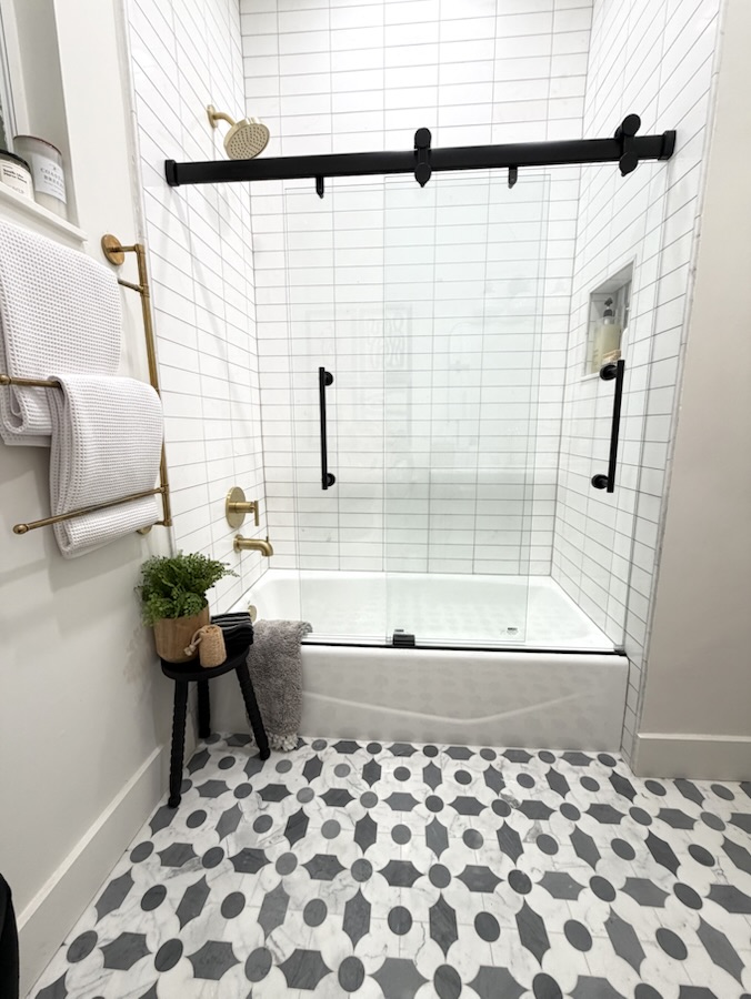 Tub and shower